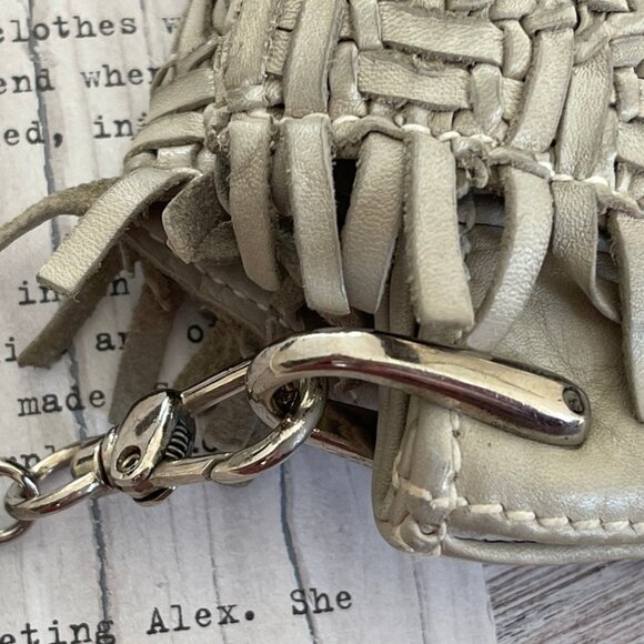 REPTILE'S HOUSE Grey Woven Leather CrossBody/Clutch with Fringe/Detachable Strap - Picture 5 of 8
